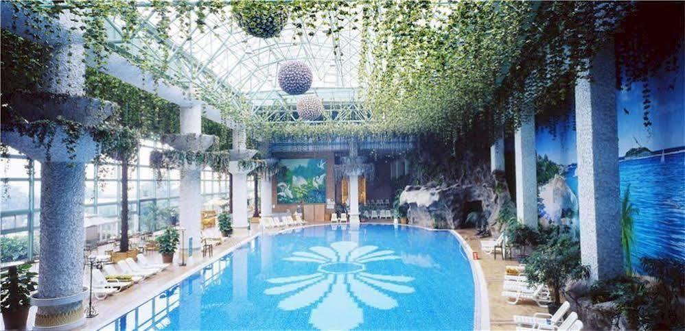 Hotel California Garden Chengdu Exterior foto